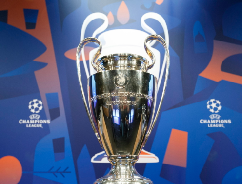 阿德利告别AC米兰：转会风波、管理层压力与新征程